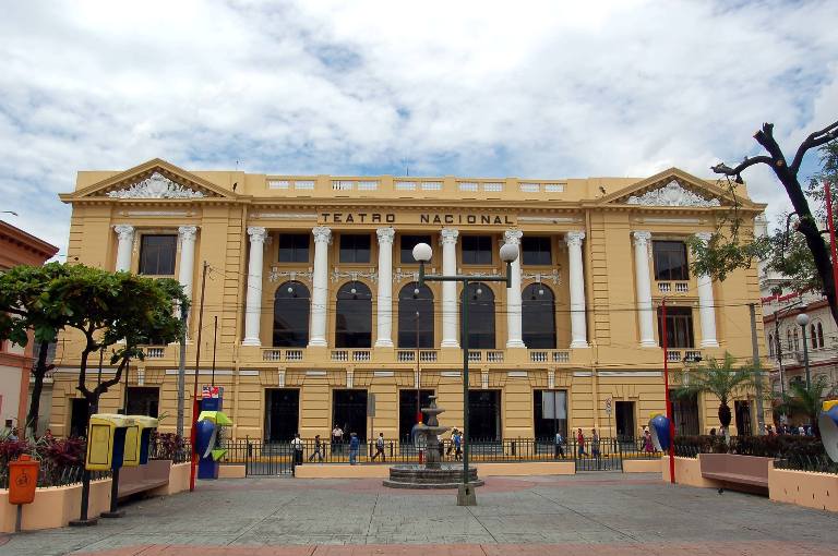 Thumbnail: Teatro Nacional de San Salvador