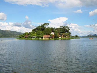 Lake Suchitlan, El Salvador